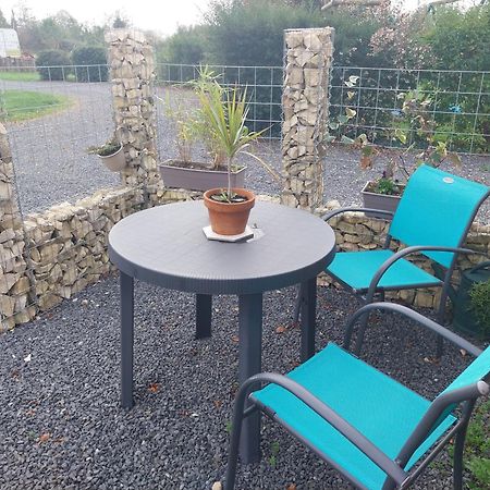 Bed and Breakfast Un Air De Campagne Millac  Esterno foto